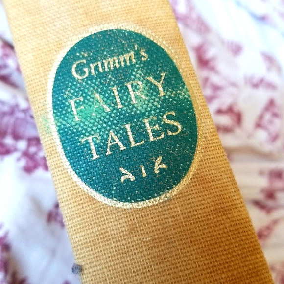 Grimm's Fairy 1 - Picture 1 of 16